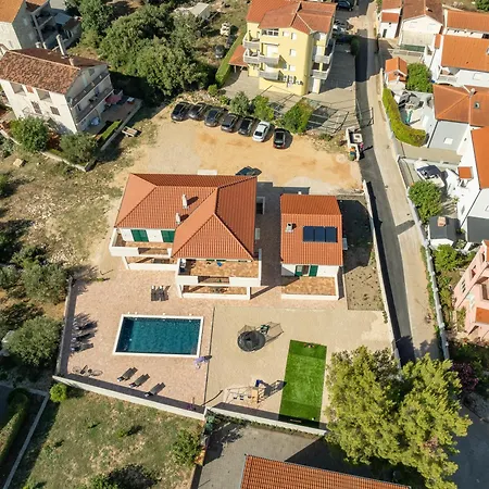 Lucija - Perfectholiday * Biograd Na Moru